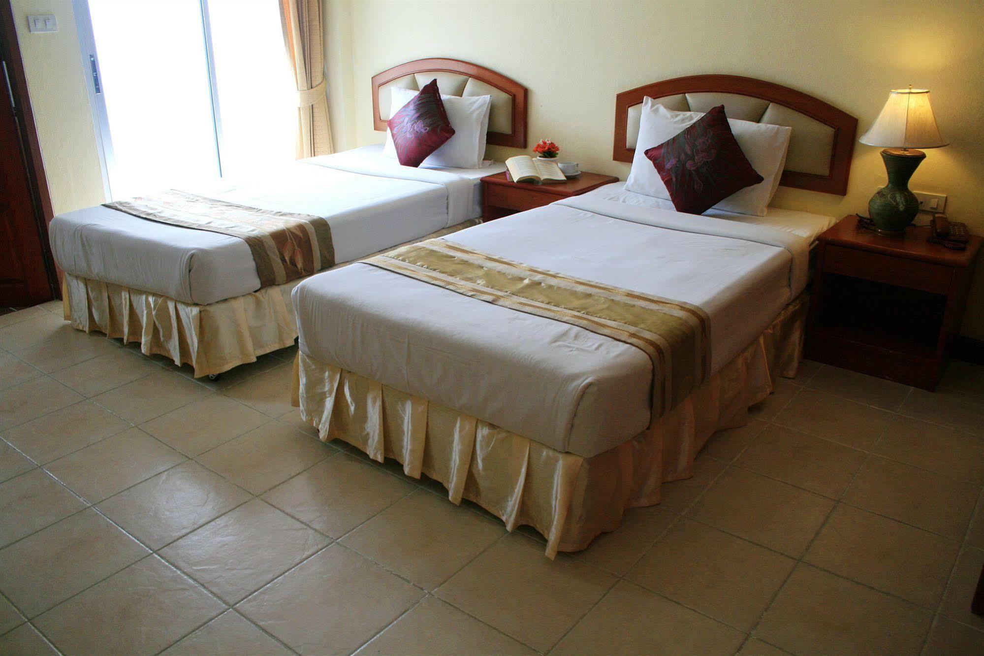 Priew Wan Guesthouse Patong Exterior photo