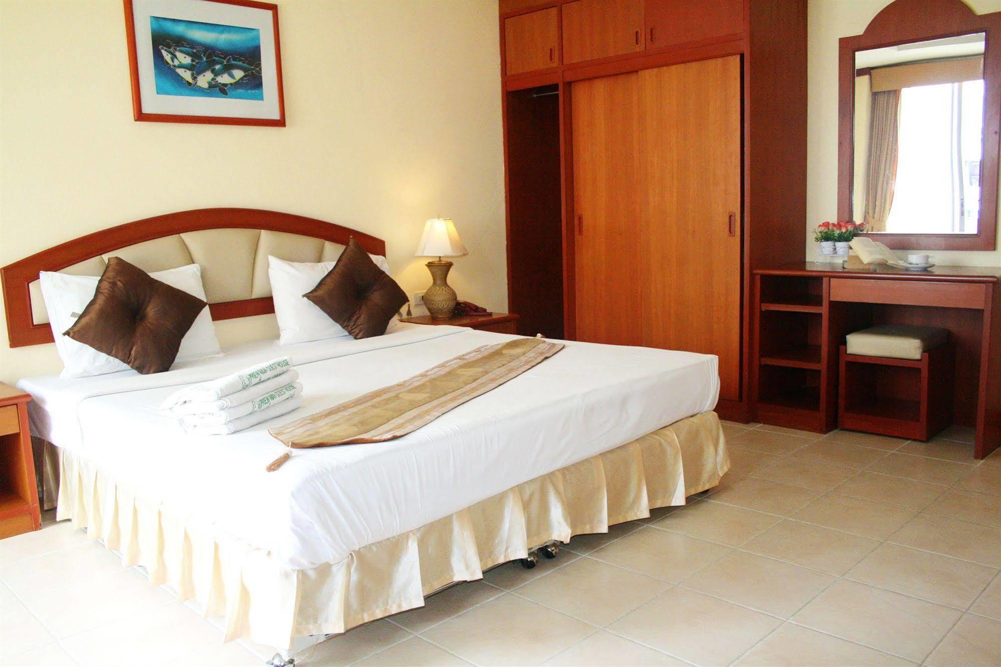 Priew Wan Guesthouse Patong Exterior photo