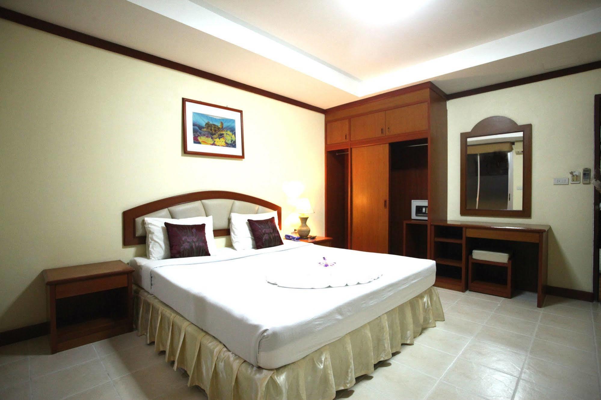 Priew Wan Guesthouse Patong Exterior photo
